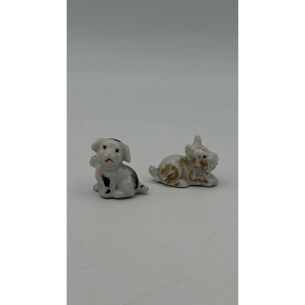 VINTAGE 1940's Set of 2 PORCELAIN MINI Dog Figures